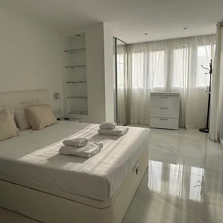 Imperio 2 - Centro Apartament *