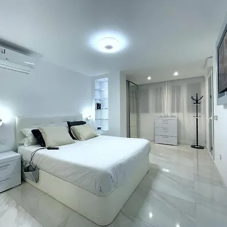 Apartment Imperio 2 - Centro *