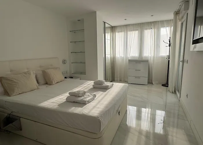 Imperio 2 - Centro Apartment *